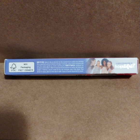 C'est Moi Luminary Lip Crayon Brave - Picture 3 of 5